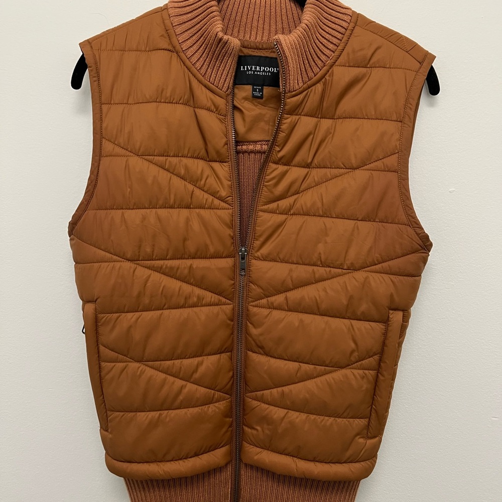 Liverpool Los Angeles Tumeric Quilted Vest